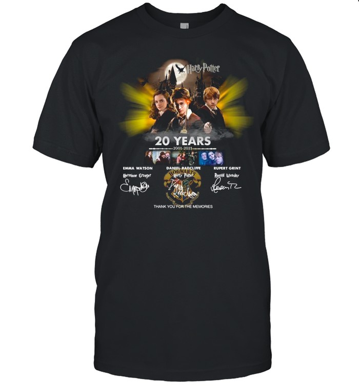 The Three Stooges 101 Years 1920 2021 Signatures Thank You For The Memories  Classic Men's T-shirt