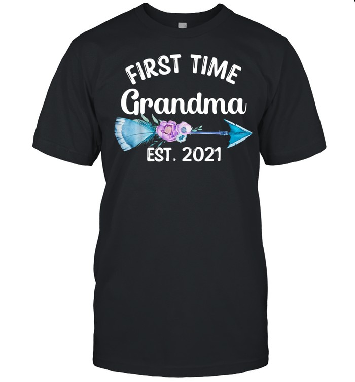 First Time Grandma Est 2021 Pregnancy Announcement Unisex shirt Classic Men's T-shirt