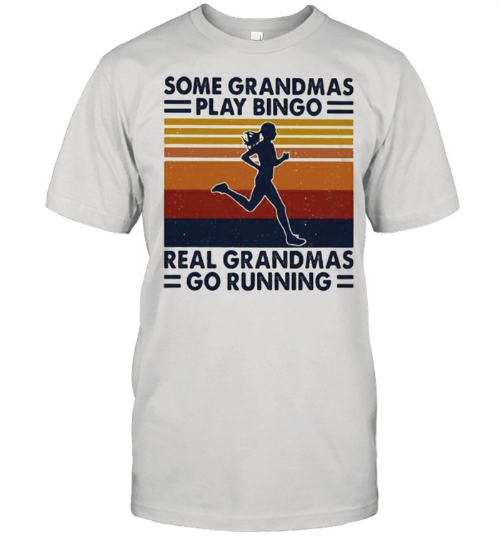 Some Grandmas Play Bingo Real Grandmas Go Running Vintage Classic Men's T-shirt