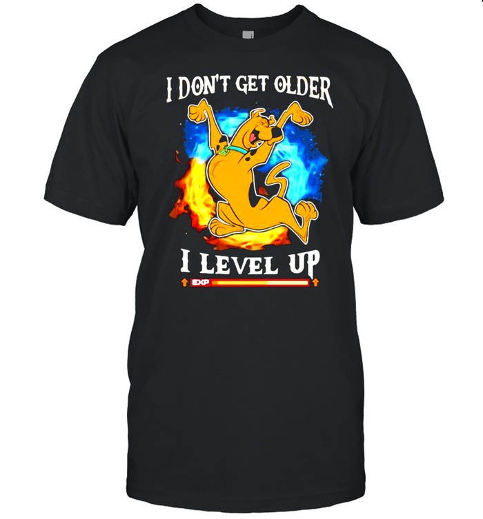 I Don’t Get Older I Level Up Scooby Doo  Classic Men's T-shirt