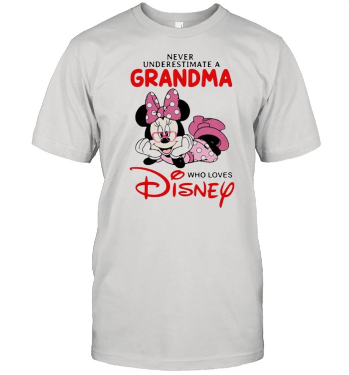 Never Underestimate A Grandma Who Loves Disney Minnie  Classic Men's T-shirt