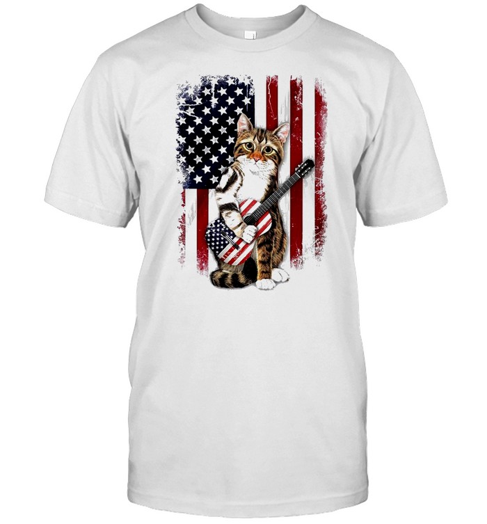 Cat hug guitar american flag shirt Classic Men's T-shirt