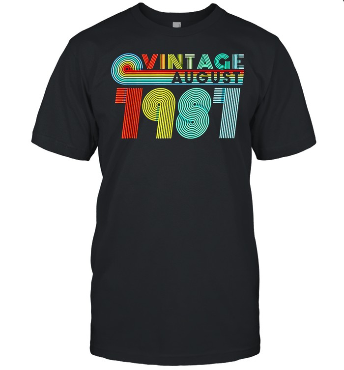 40th birthday vintage august 1981 40 years old shirt Classic Men's T-shirt