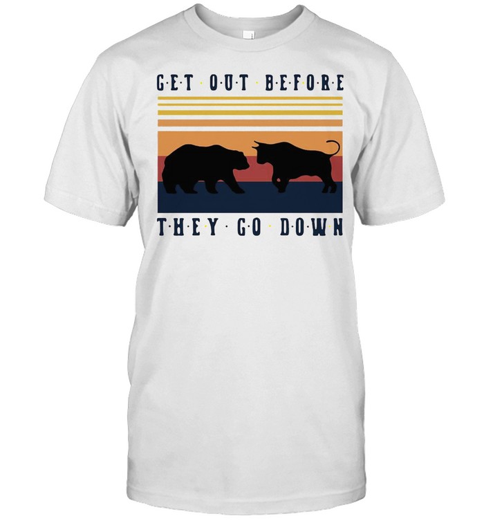 Bear And Buffalo Get Out Before They Go Down Classic Men's T-shirt