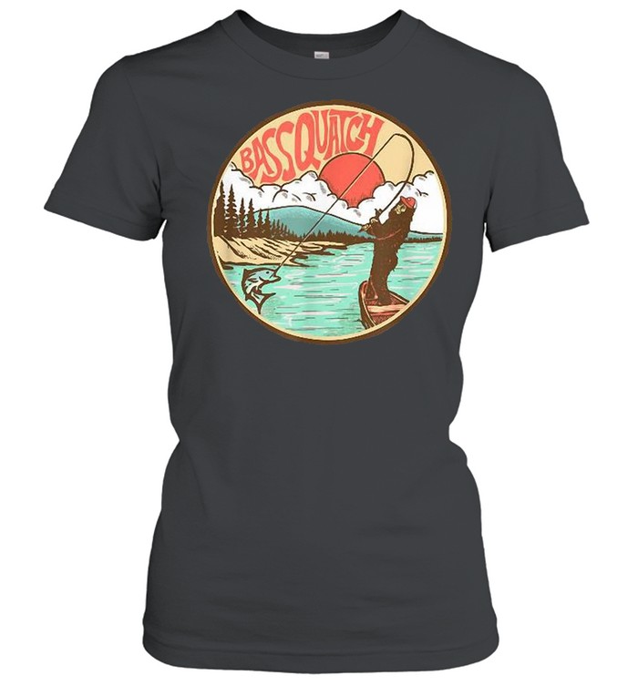 Bigfoot Fishing Tshirt Funny Sasquatch Fish Men Women Classic T Shirt' Men's  T-Shirt