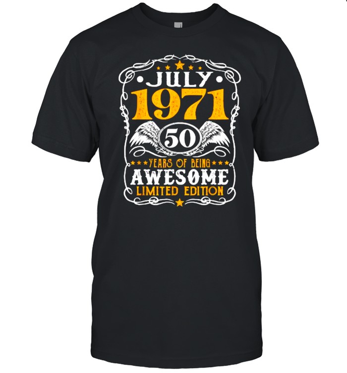 July 1971 50 years of being awesome Limited Edition 50th Birthday T- Classic Men's T-shirt