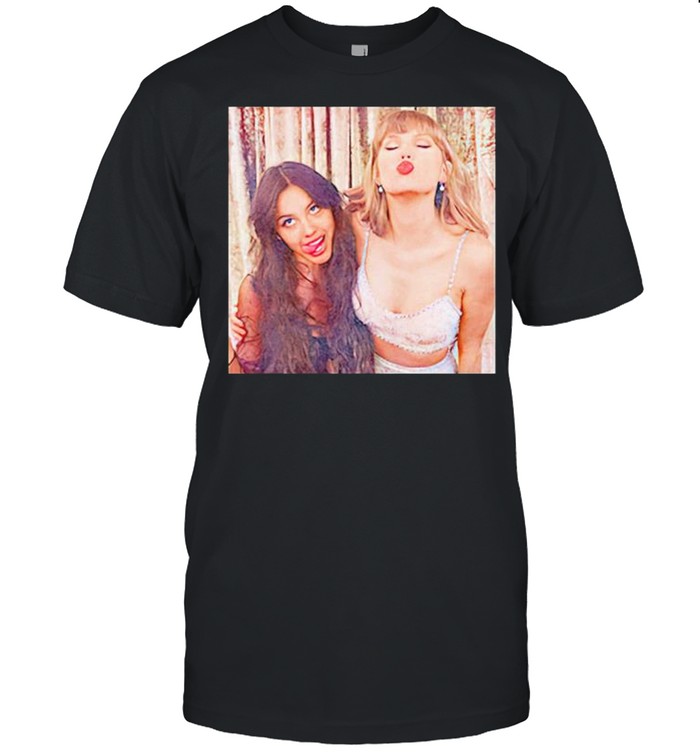 Taylor Swift and Olivia Rodrigo met at the brit shirt Classic Men's T-shirt