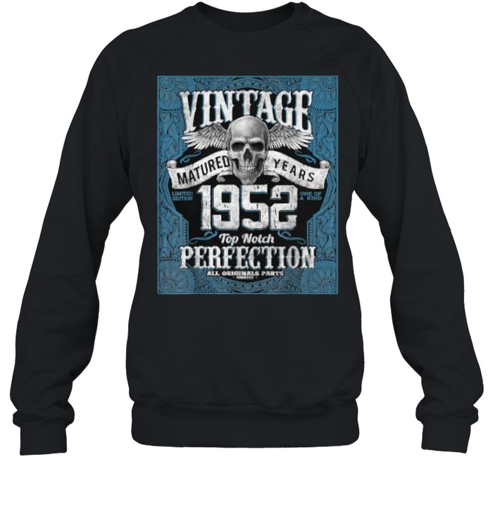 Vintage 1952 Limited Edition 1952 Skull T- Unisex Sweatshirt