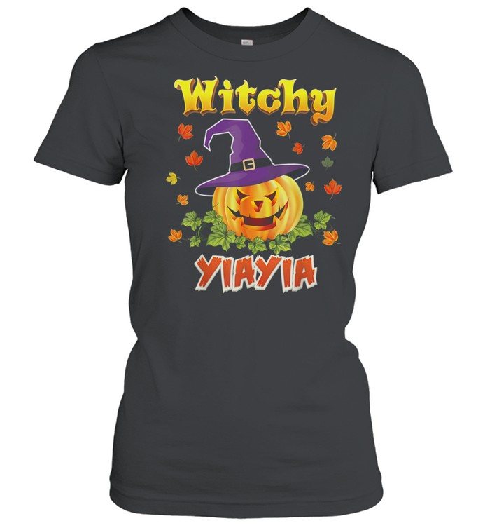 I'm The Witchy Yiayia Witch Broom Halloween Pumpkin Family shirt Classic Women's T-shirt