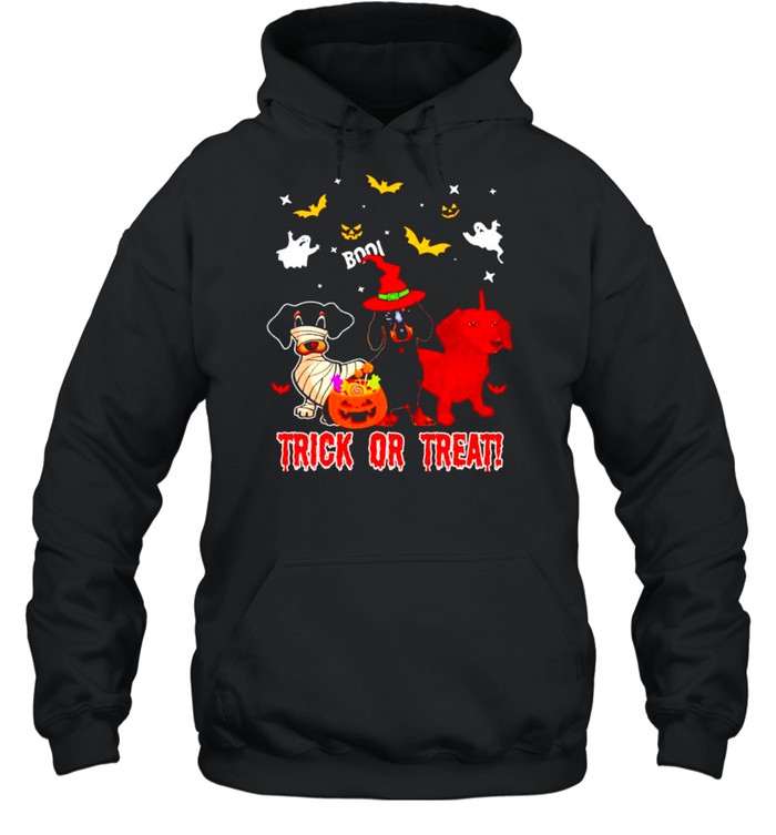 Dachshund Halloween trick or treat shirt Unisex Hoodie