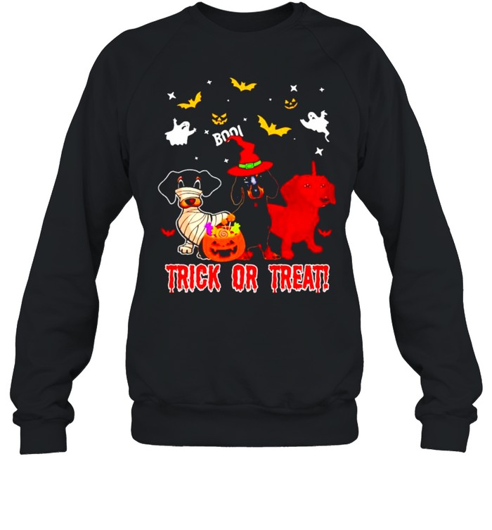 Dachshund Halloween trick or treat shirt Unisex Sweatshirt