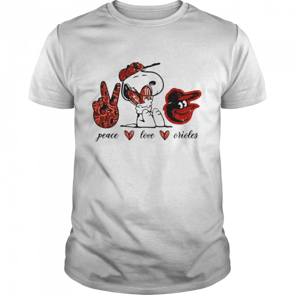 Snoopy peace love Baltimore Orioles shirt Classic Men's T-shirt