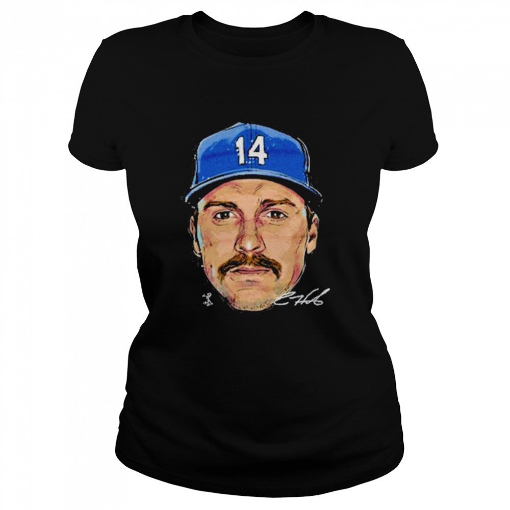 Kike Hernandez LA Dodgers Signature Classic Women's T-shirt