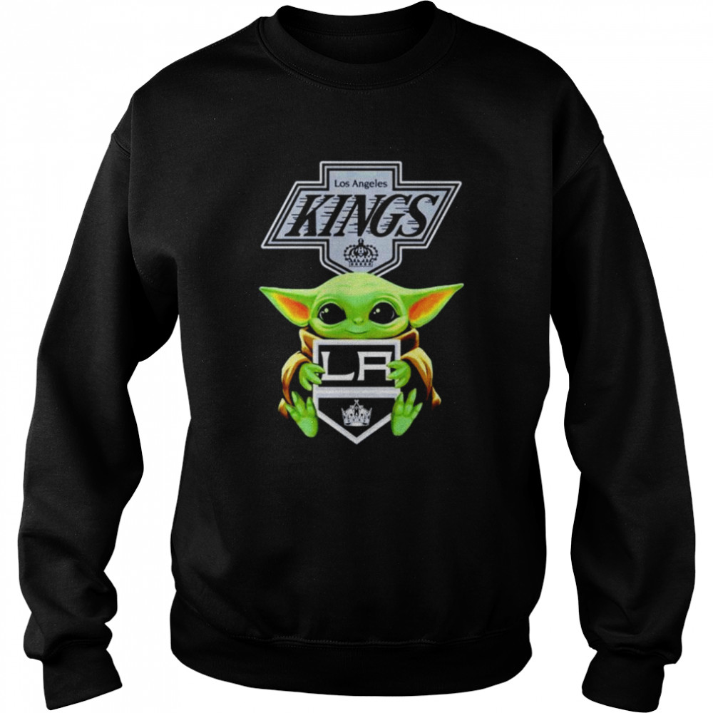 Baby Yoda Hug Los Angeles Kings shirt Unisex Sweatshirt