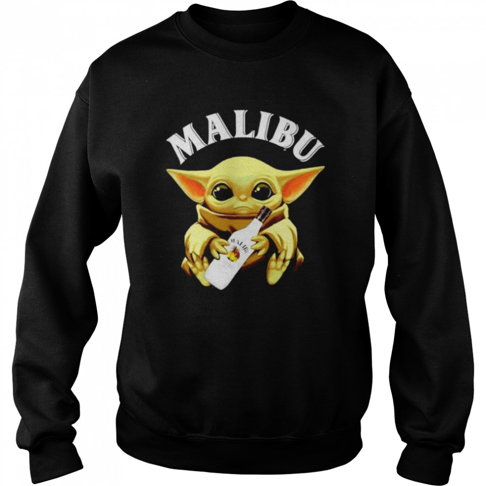 Baby Yoda Hug Malibu shirt Unisex Sweatshirt