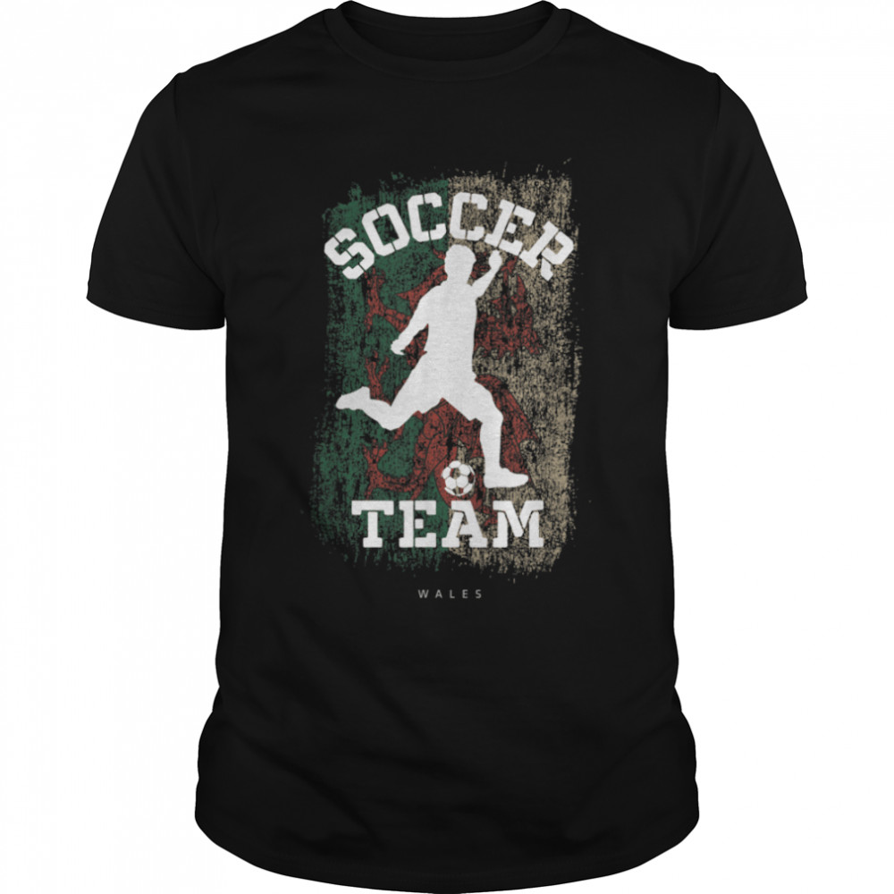 Soccer Wales Flag Football Team Soccer Player T- B09JPD71HL Classic Men's T-shirt