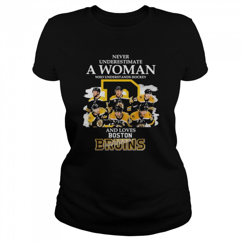 Never underestimate an old woman who understands hockey and loves Bruins shirt Classic Women's T-shirt