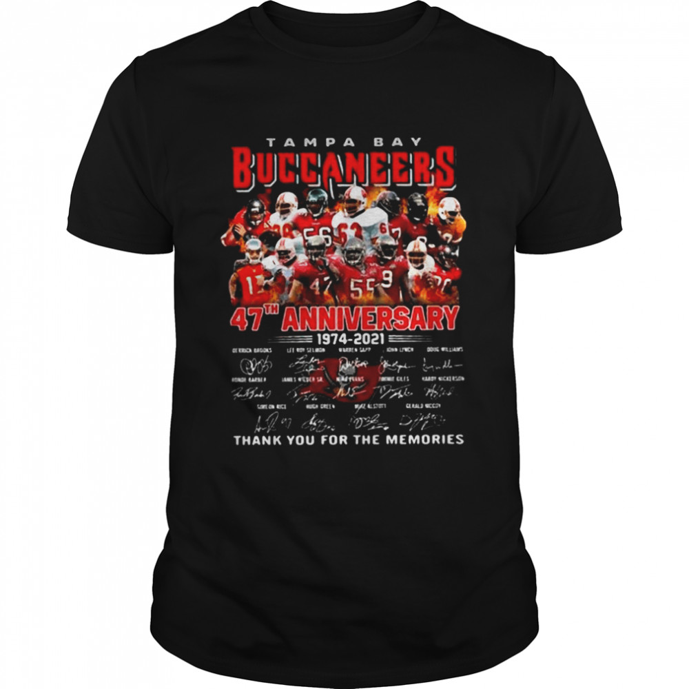 Tampa Bay Buccaneers 47th anniversary 1974-2021 thank you for the memories signatures shirt Classic Men's T-shirt