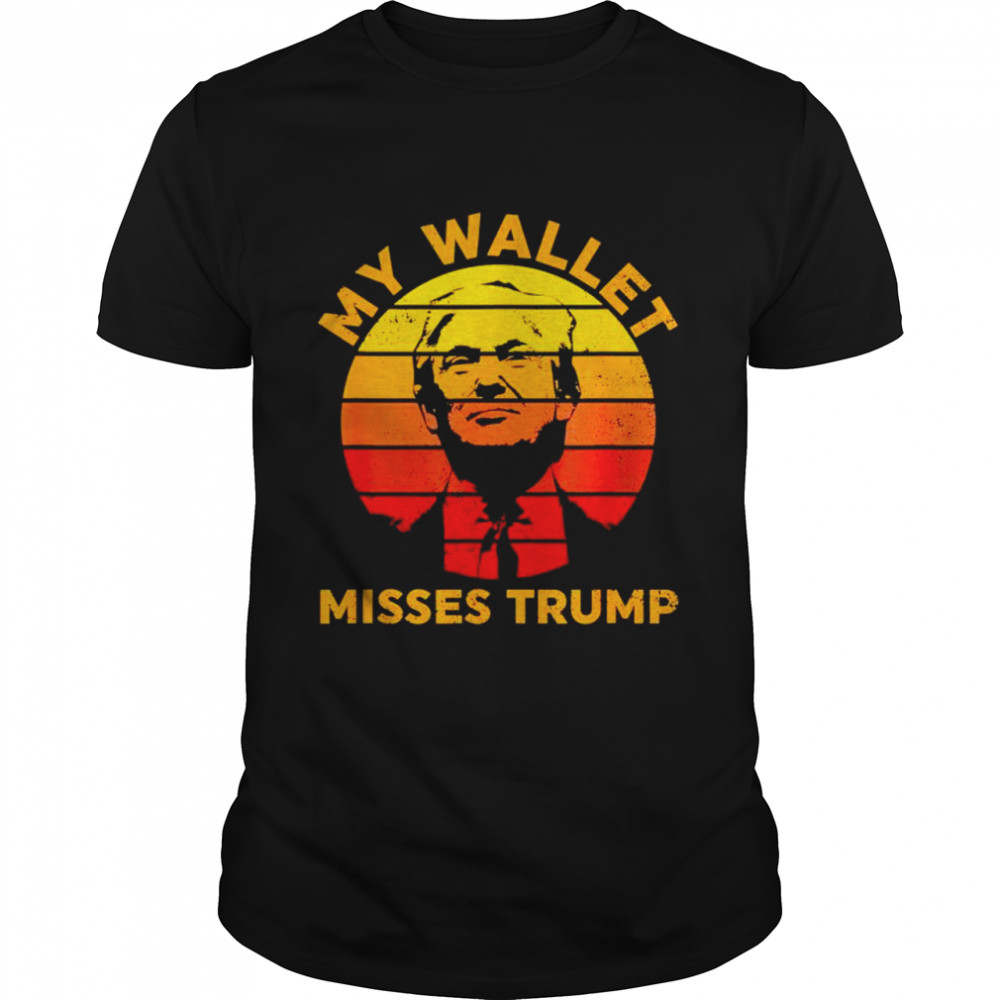 my wallet misses trump shirt Classic Men's T-shirt