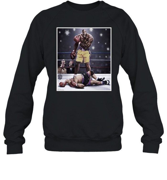 Shaquille O'Neal knocked out Charles Barkley Unisex Sweatshirt