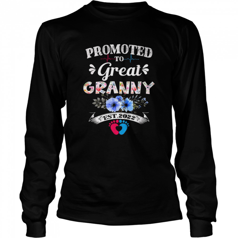 Promoted To Great Granny Est 2022 Floral First Time Long Sleeved T-shirt