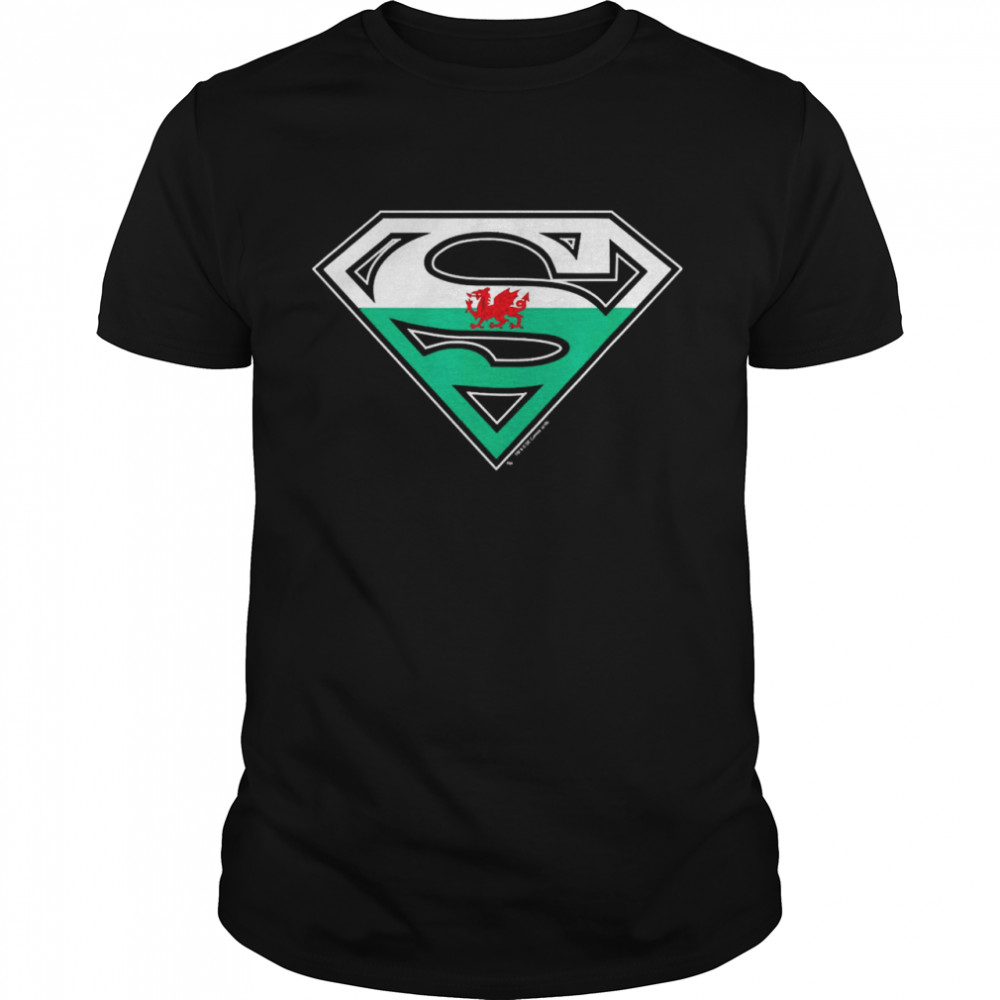 Superman Welsh Shield  Classic Men's T-shirt