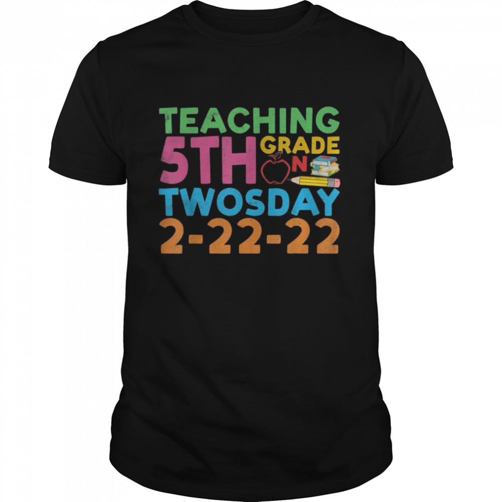 5th Grade Teacher on Twosday Numerology Date 22222  Classic Men's T-shirt
