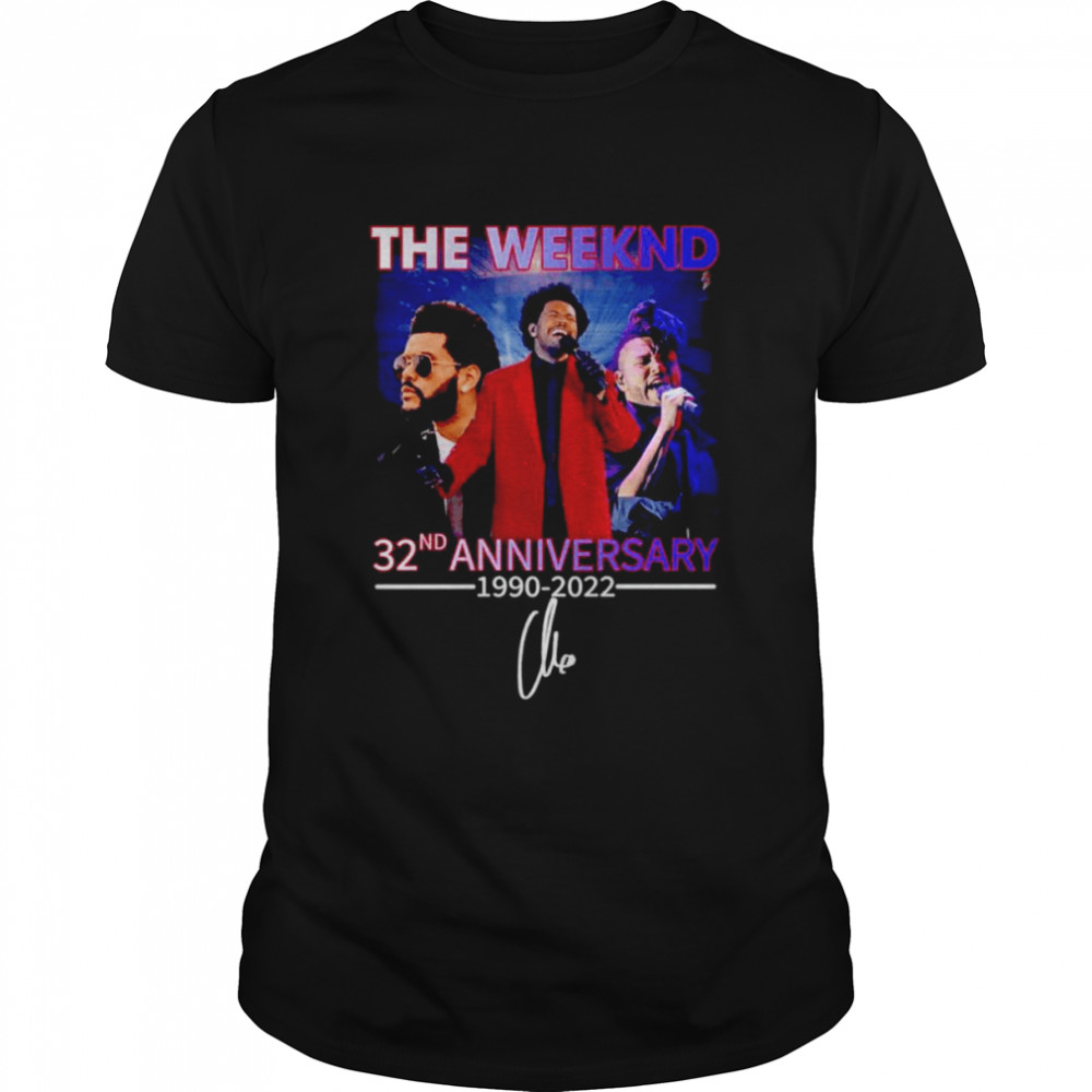 The Weeknd 32nd Anniversary 1990-2022 Signature  Classic Men's T-shirt
