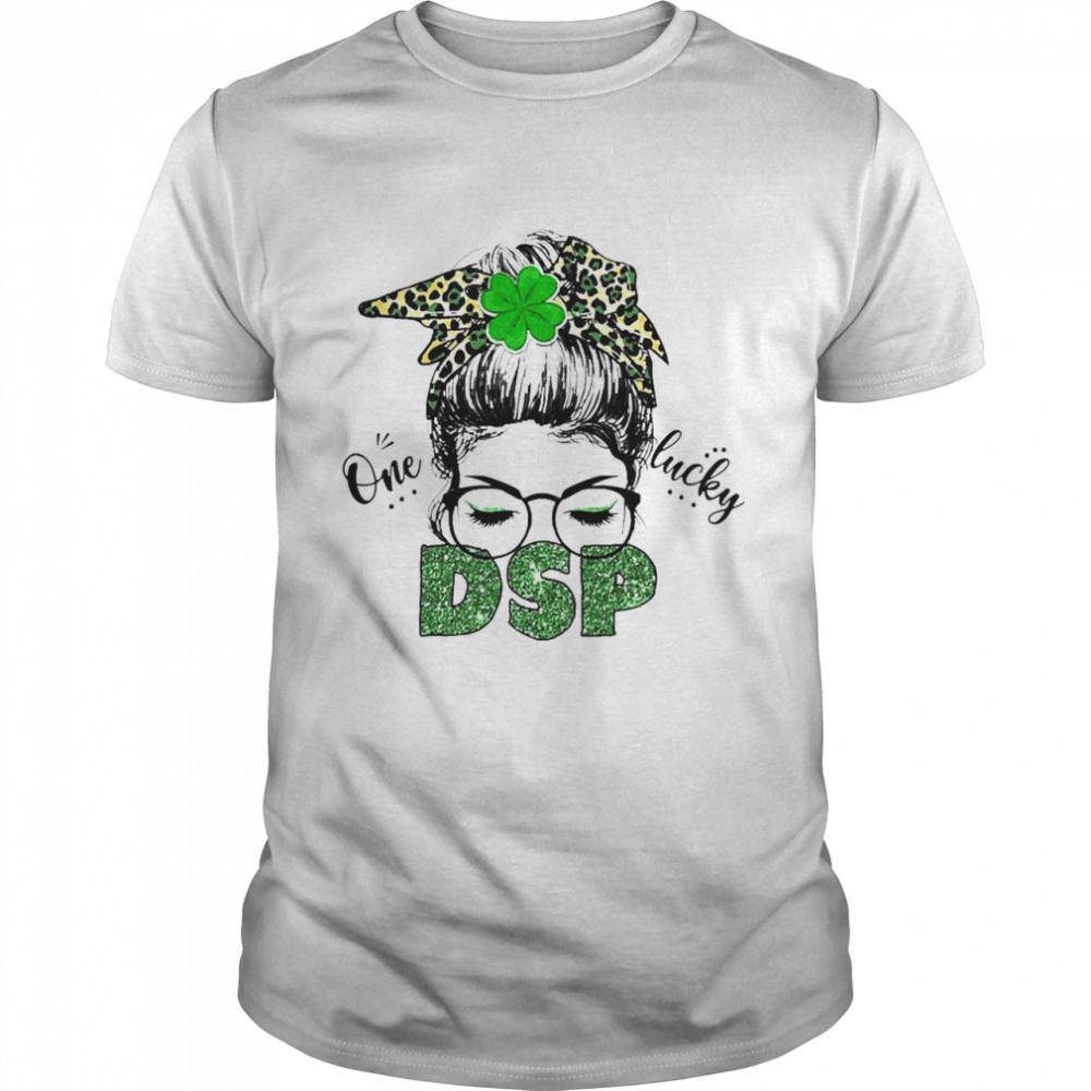 St Patrick Girl One Lucky DSP  Classic Men's T-shirt