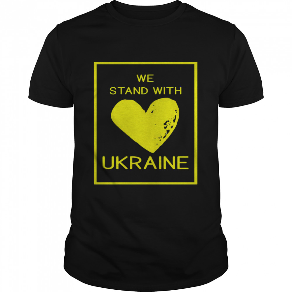 We Stand With Ukraine Pray For Flag Classic Men's T-shirt