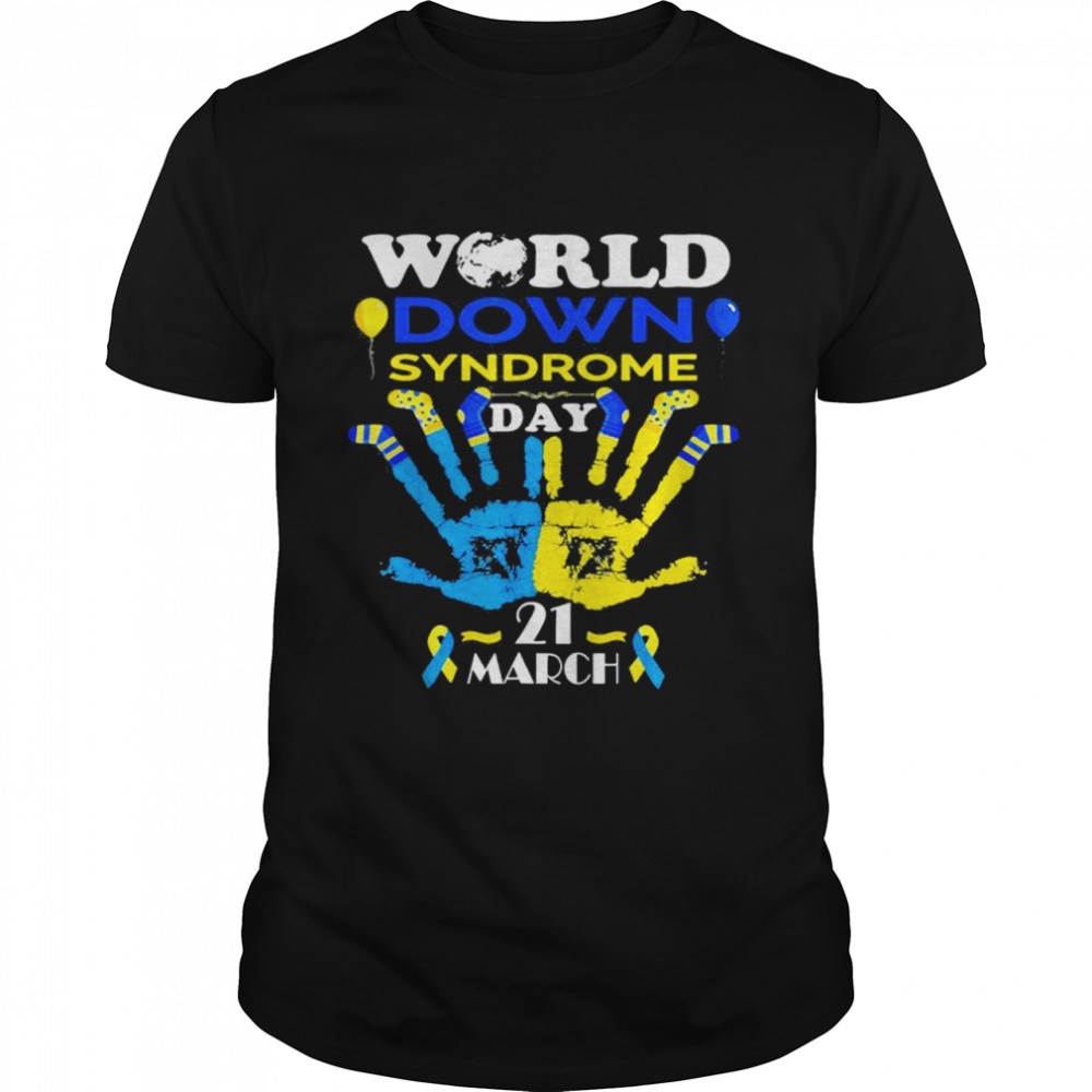 World Down Syndrome Day Awareness Socks and Support 21 March shirt Classic Men's T-shirt