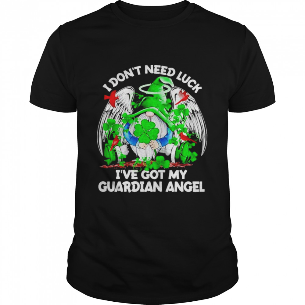 Gnome St Patrick’s day I don’t need luck I’ve got my guardian angel shirt Classic Men's T-shirt