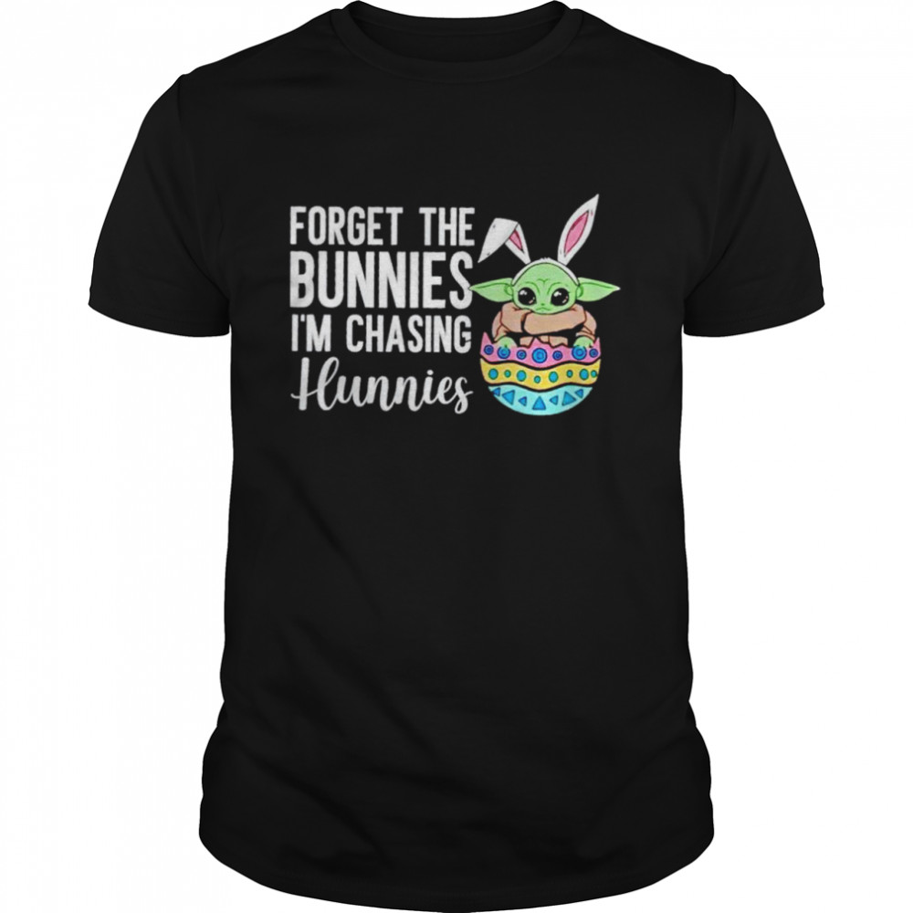 Baby Yoda forget the bunnies I’m chasing hunnies shirt Classic Men's T-shirt