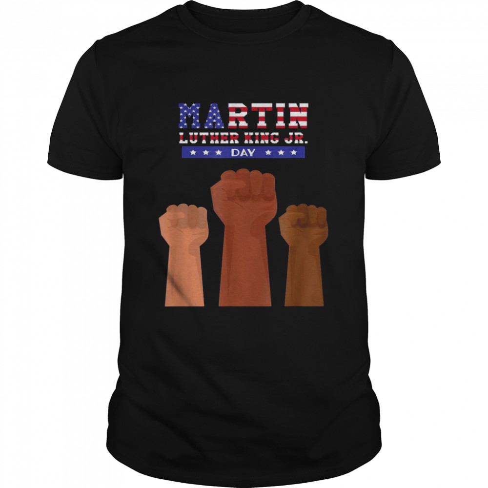 Martin Luther King Jr. Day Quotes MLK US Flag Rising Hands  Classic Men's T-shirt