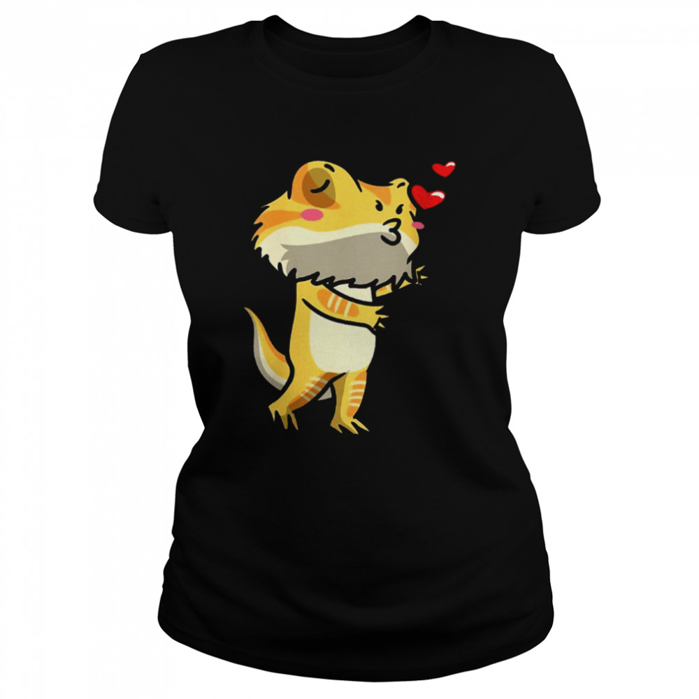 Bearded Dragon Pogona Reptile Lizard Kisses Classic Women's T-shirt