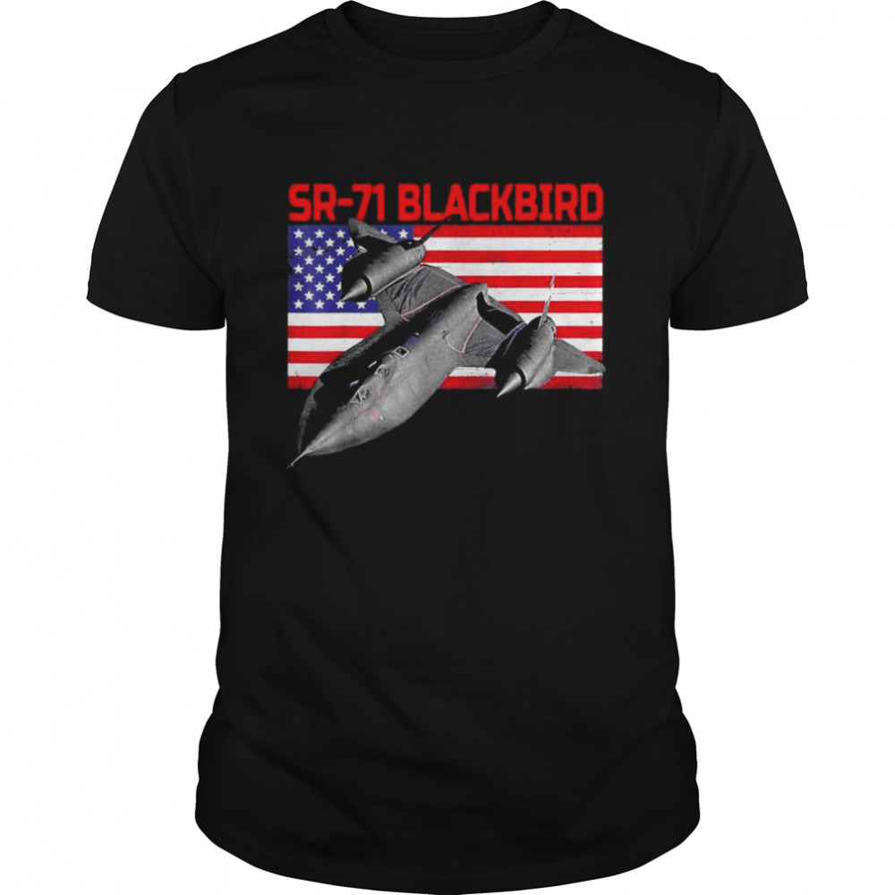 Sr-71 blackbird in action and patriotic American flag shirt Classic Men's T-shirt