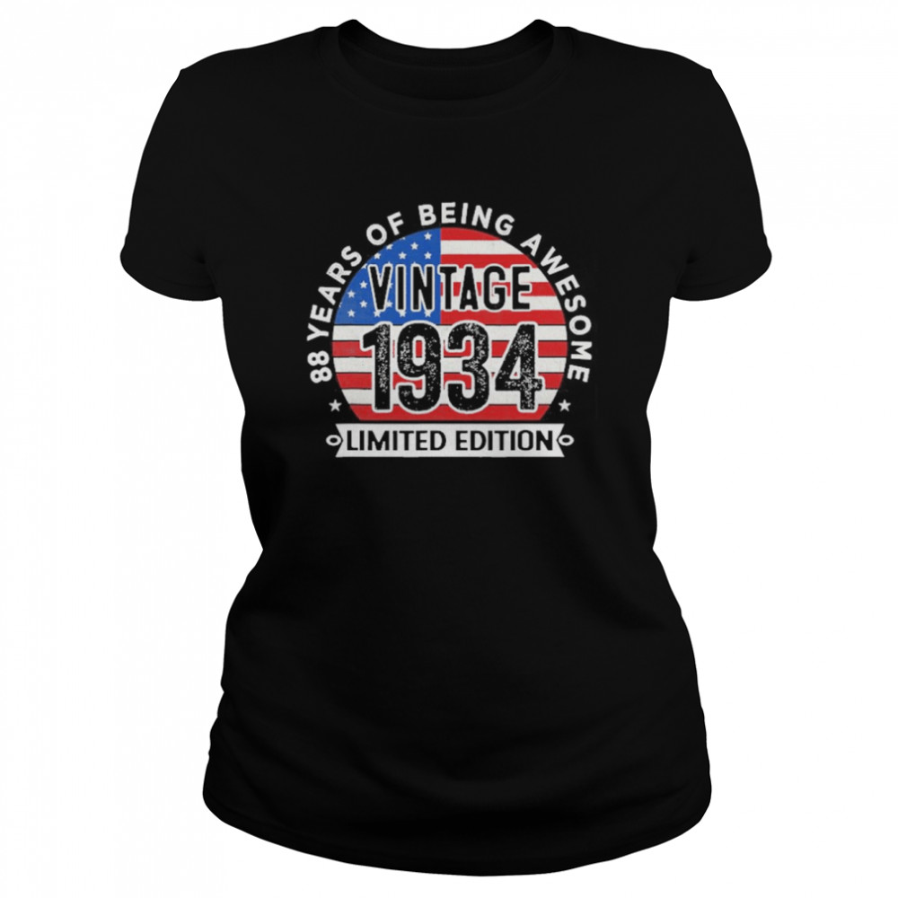 88Th Birthday Gifts Men Vintage 1934-88 Years Old Usa Flag Classic Women's T-shirt