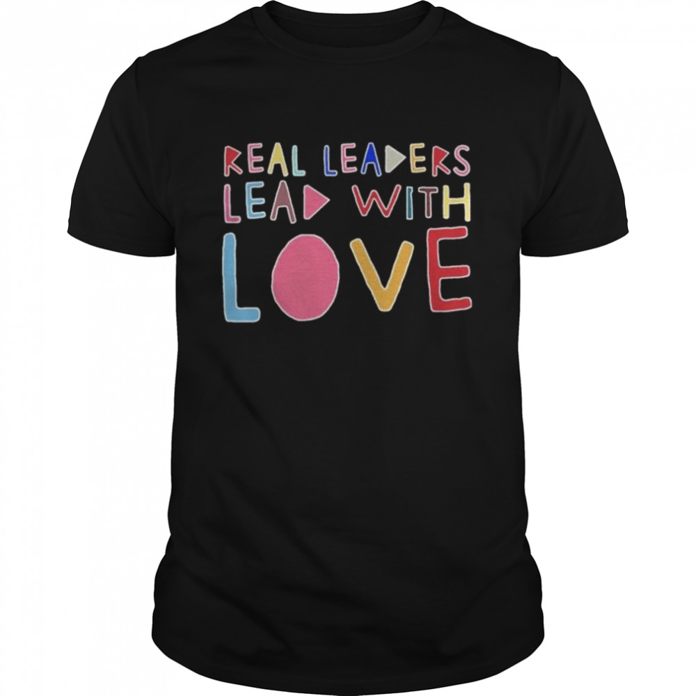 Kamala harris and douglas emhoff wearing real leaders lead with love pride 2022 shirt