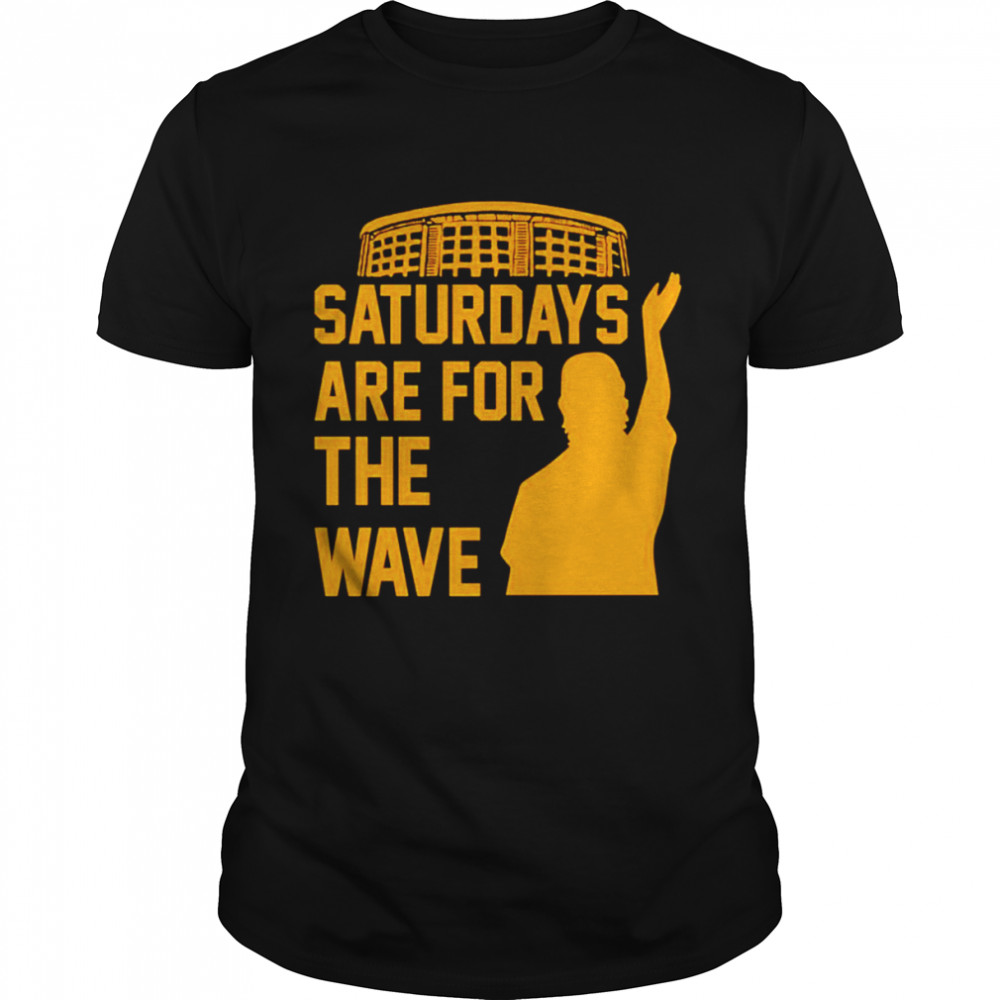 Saturdays are for the wave shirt Classic Men's T-shirt