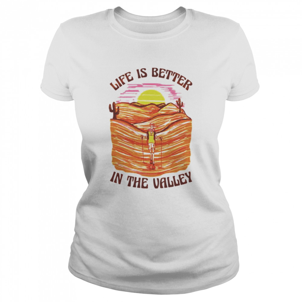 Skeleton life is better az ii shirt Classic Women's T-shirt