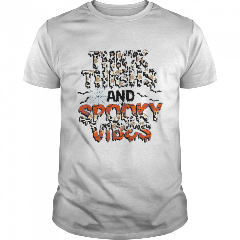 Thick Thighs And Spooky Vibes Halloween Party Spooky Season shirt Classic Men's T-shirt