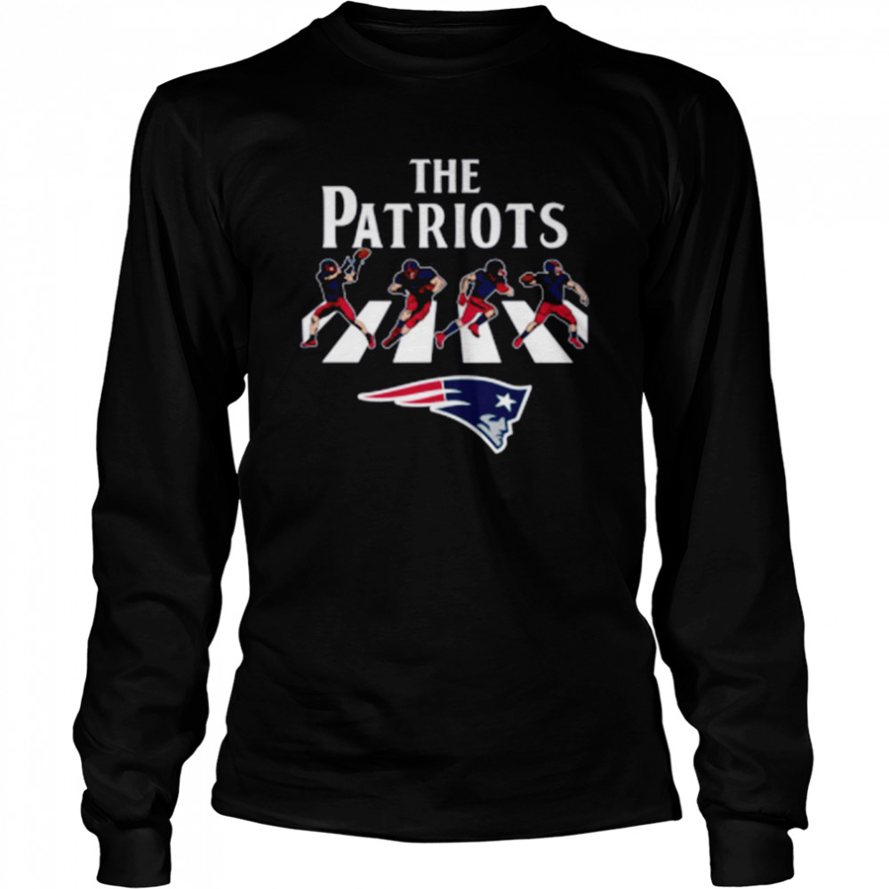 NFL Football New England Patriots The Beatles Rock Band Shirt Youth  Sweatshirt