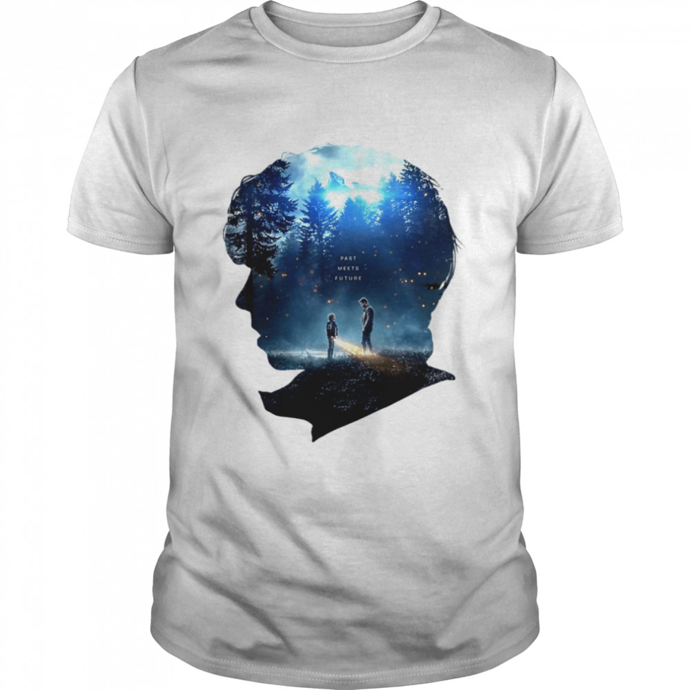 https://cdn.tshirtclassic.com/image/2022/10/05/ryan-reynolds-past-meets-future-shirt-classic-mens-t-shirt.jpg