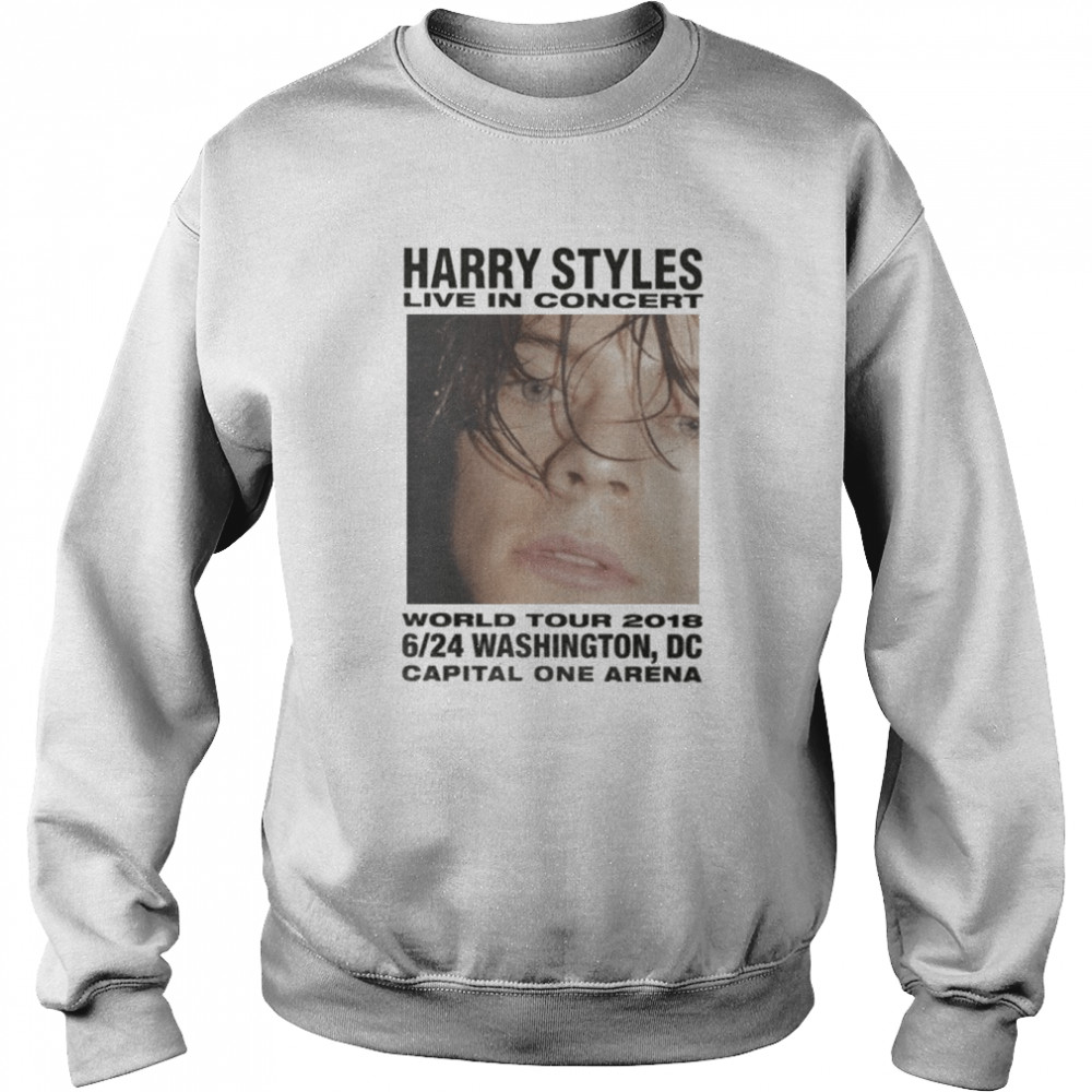 Harry world hotsell tour 2018 hoodie