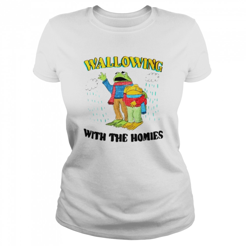 Frog Wallowing with the Homies shirt Classic Women's T-shirt