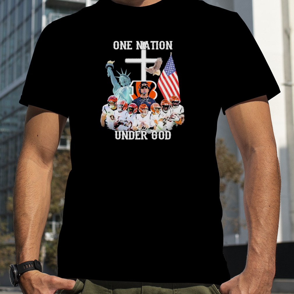 Cincinnati Bengals One Nation Under God NFL 2022 signatures shirt