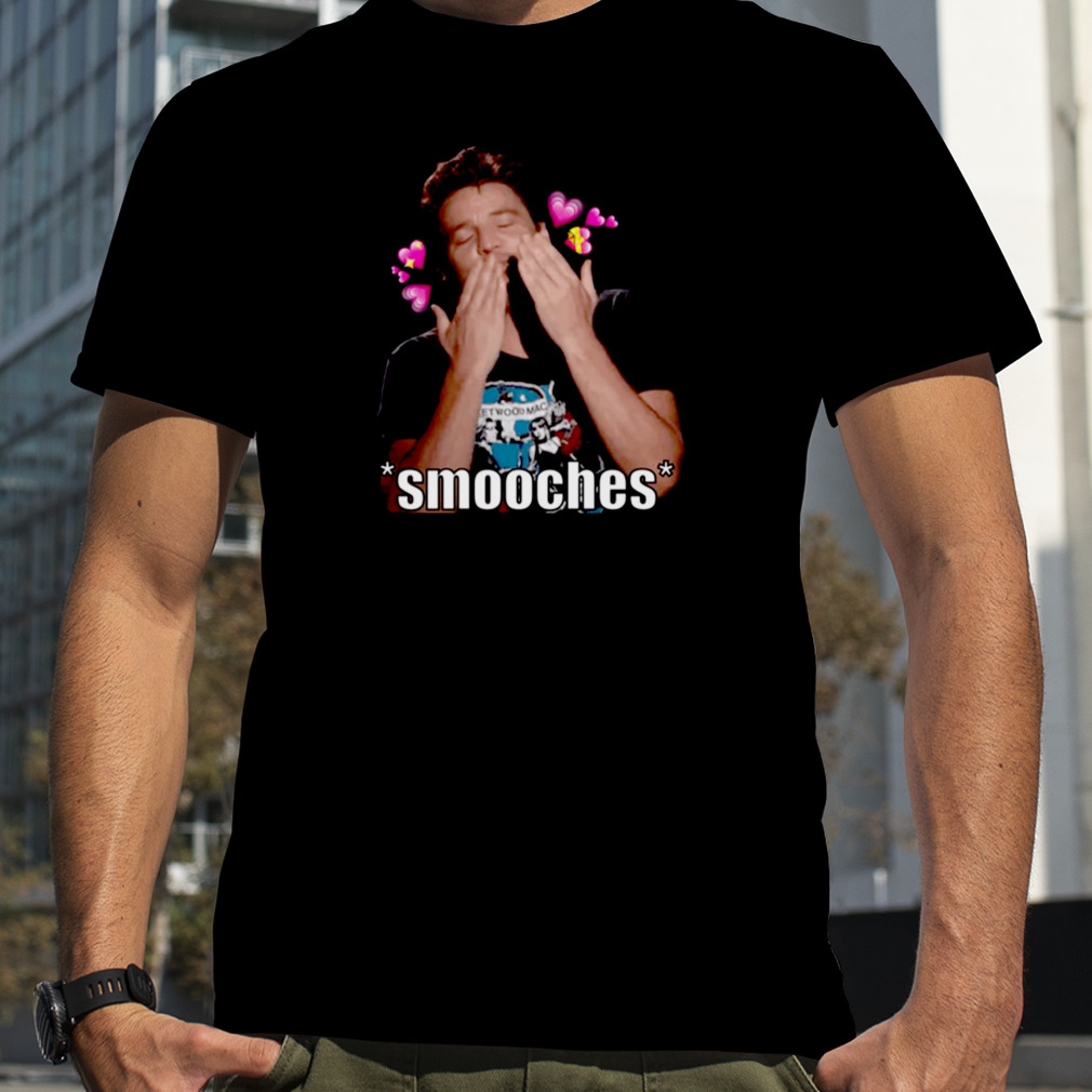 Smooches Meme Pedro Pascal shirt
