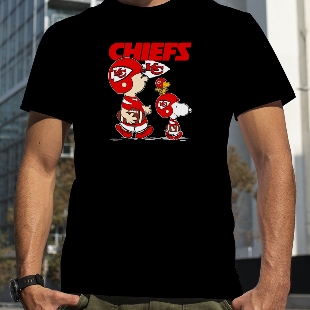 Snoopy Dabbing With Kansas City Chiefs 2021 shirt - Kingteeshop