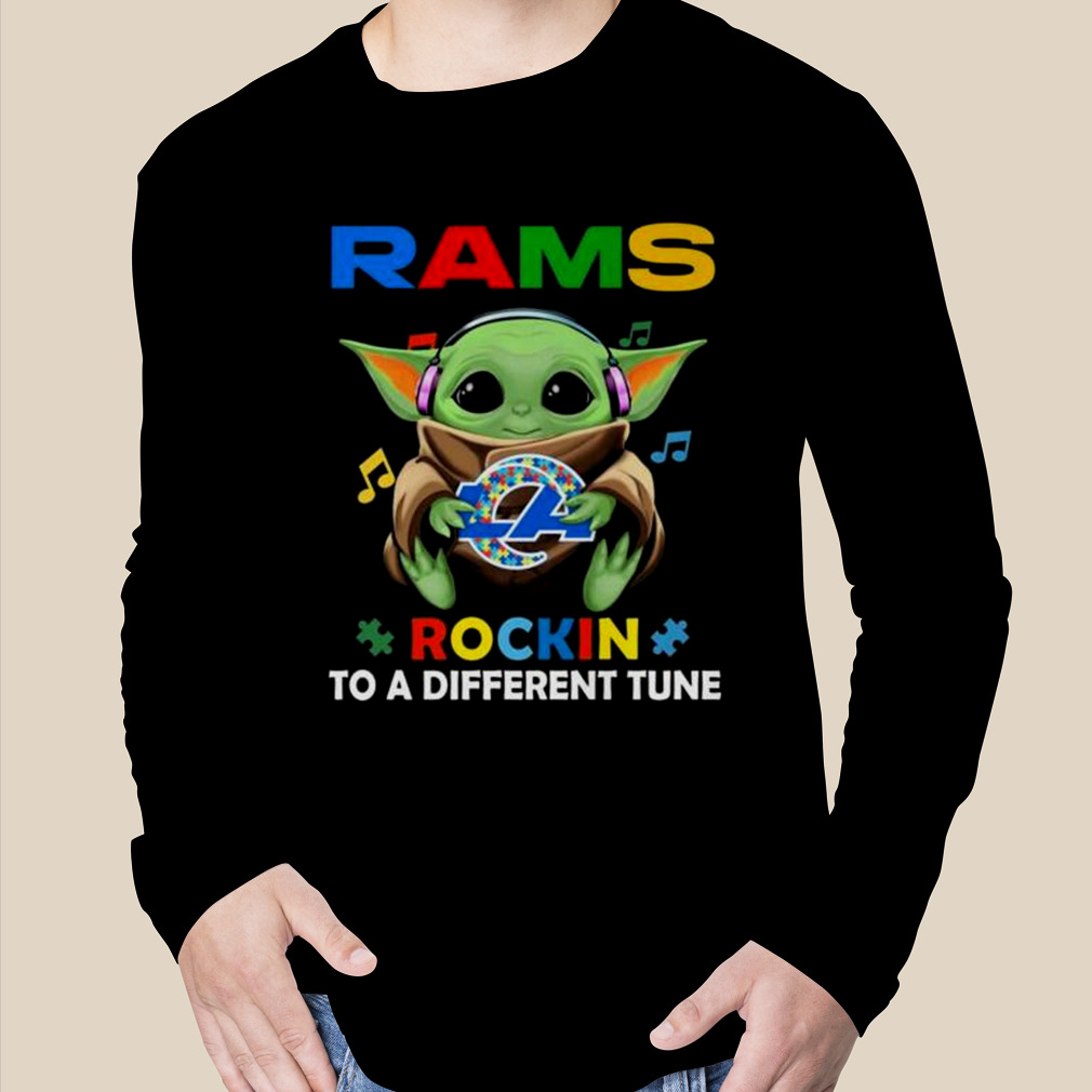 Baby Yoda hug Los Angeles Rams shirt, hoodie, sweater, ladies-tee