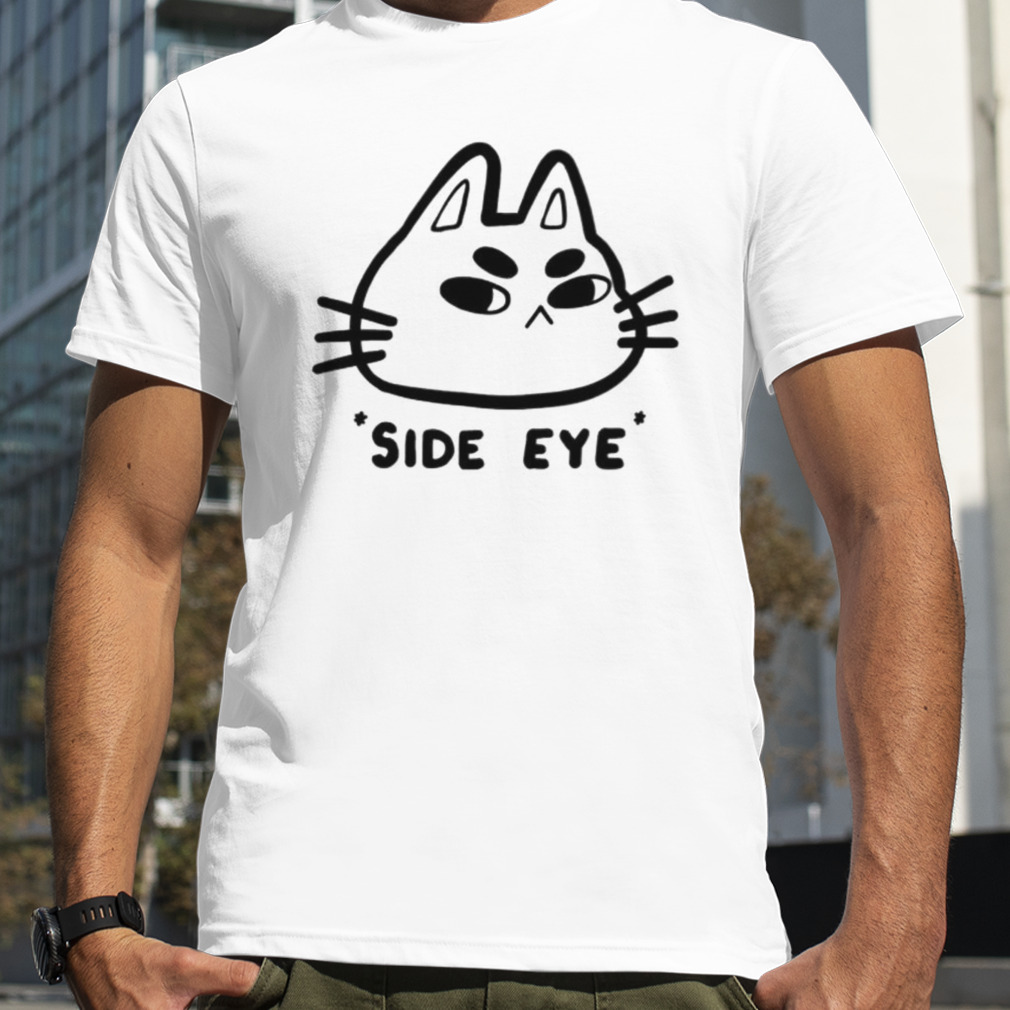 Chocolettchoo side eye cat shirt